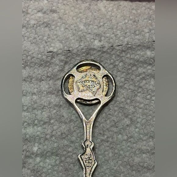 Swann and Hudson Peninsula Plate Souvenir Spoon - Australia -Town Hall - Picture 7 of 7